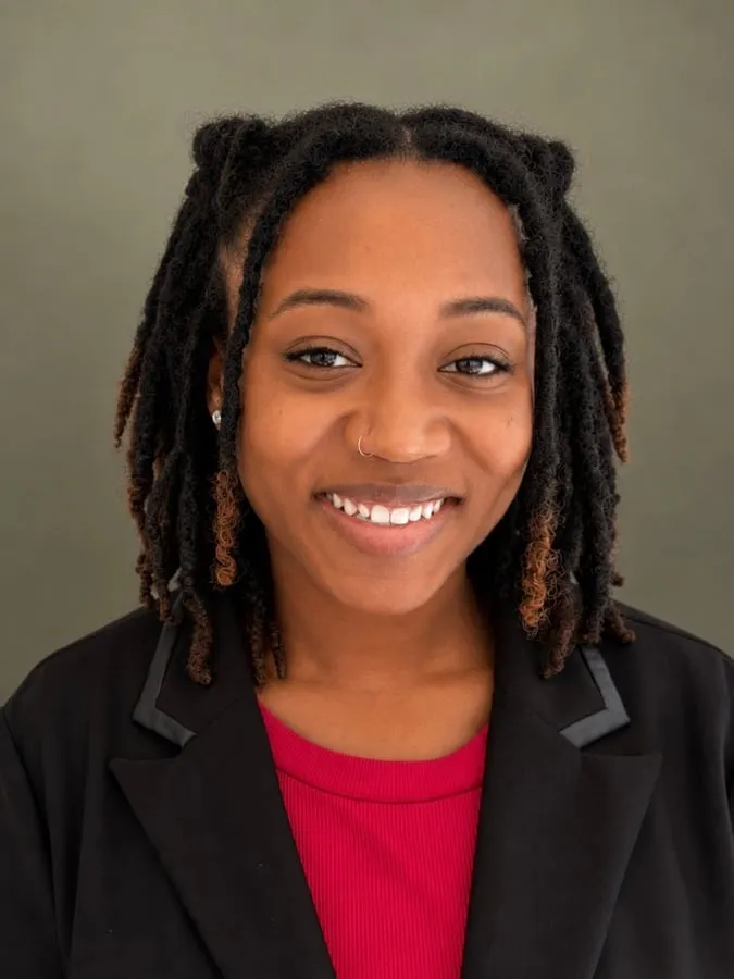 Rickiecia Rogers, Associate Therapist